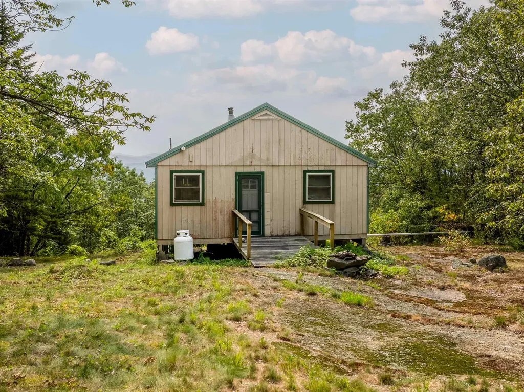 133 Earls Road Lempster NH 03605