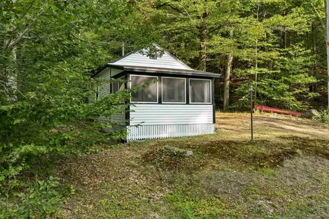 8 Smiling Hill Road Franklin NH 03235