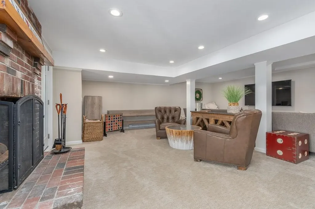 70 Weed Road Meredith NH 03253