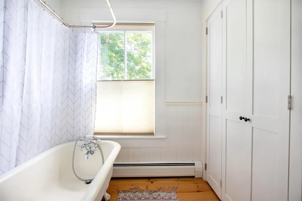 282 South Main Street Peacham VT 05862