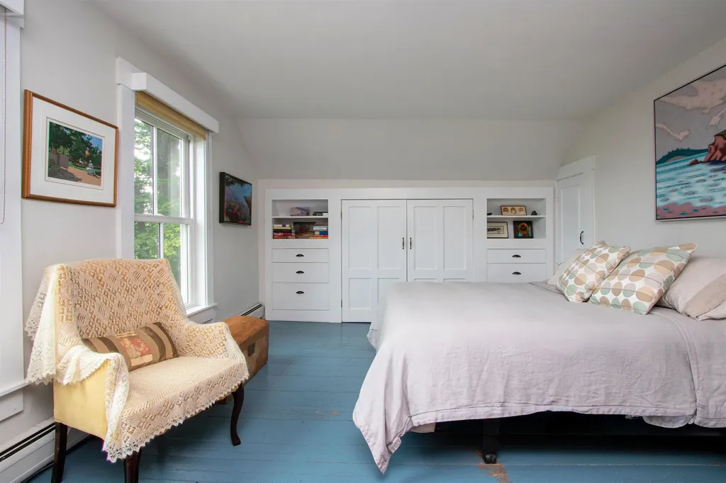 282 South Main Street Peacham VT 05862