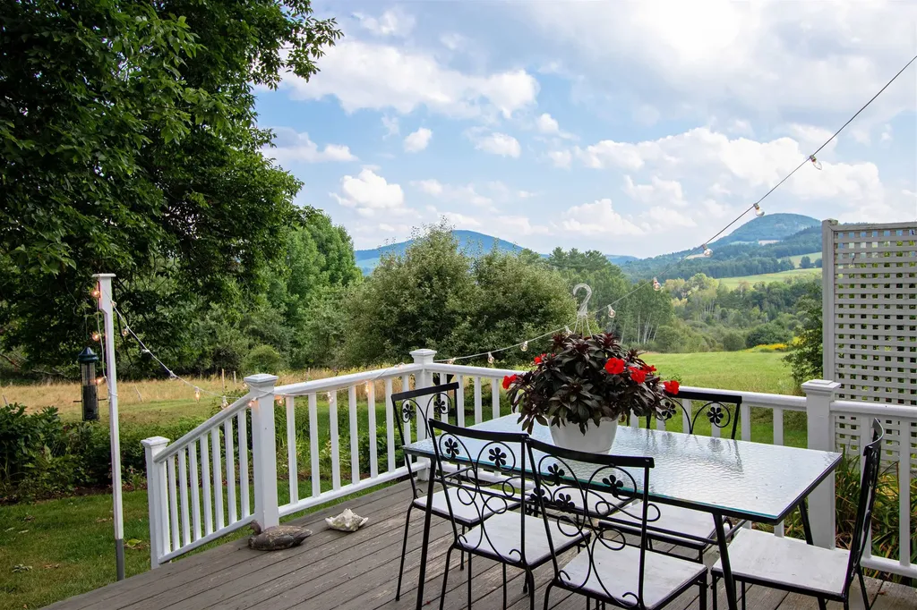 282 South Main Street Peacham VT 05862