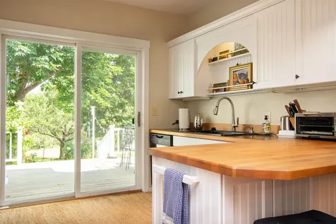 282 South Main Street Peacham VT 05862