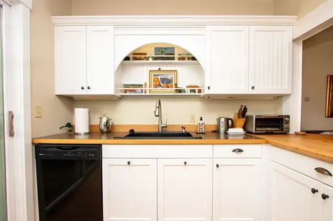 282 South Main Street Peacham VT 05862