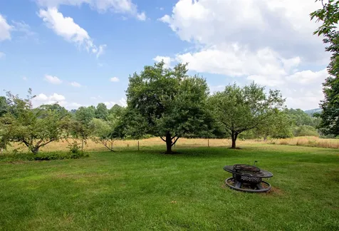 282 South Main Street Peacham VT 05862