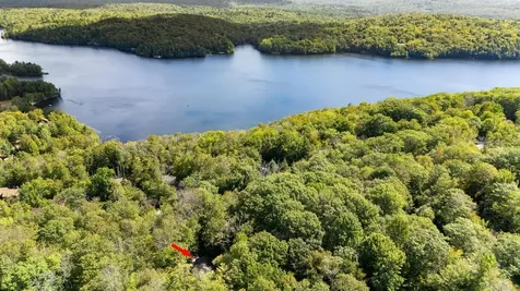 12 Draper Mill Road Grantham NH 03753