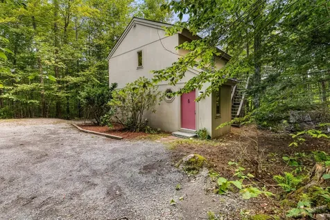 12 Draper Mill Road Grantham NH 03753