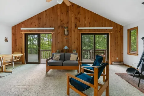 12 Draper Mill Road Grantham NH 03753