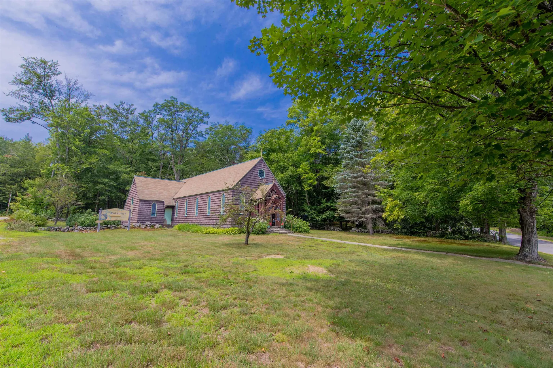 948 Gardner Hill Road Tamworth NH 03886