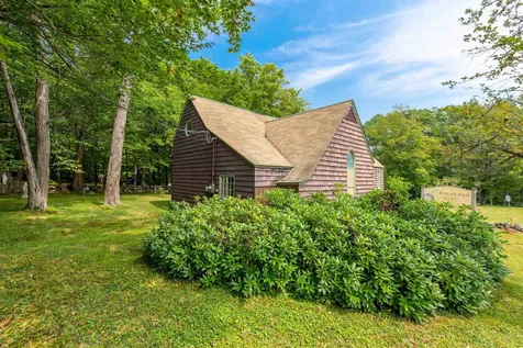 948 Gardner Hill Road Tamworth NH 03886