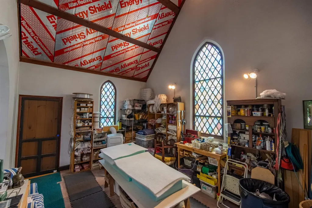 948 Gardner Hill Road Tamworth NH 03886