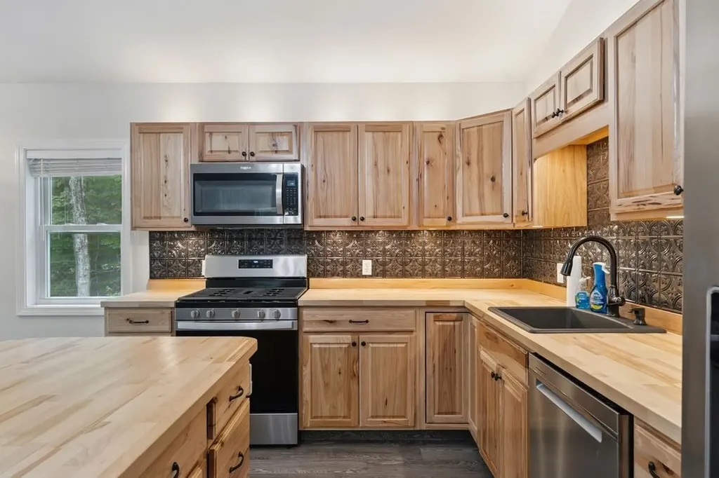 286 Presidential Drive Washington NH 03280