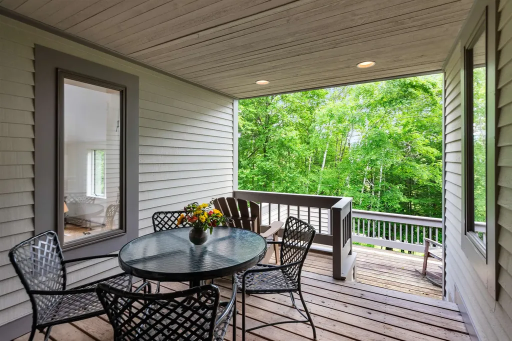 982 Brook Road Stowe VT 05672