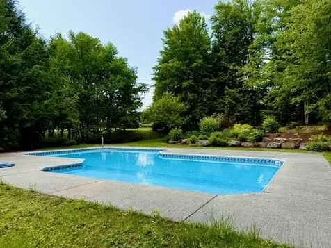 982 Brook Road Stowe VT 05672