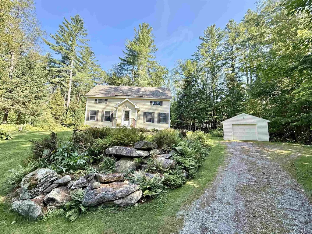 175 Sherwood Forest Londonderry VT 05148