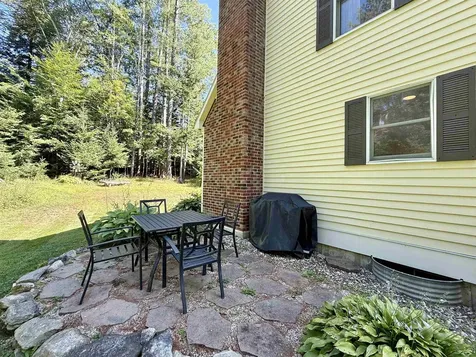 175 Sherwood Forest Londonderry VT 05148