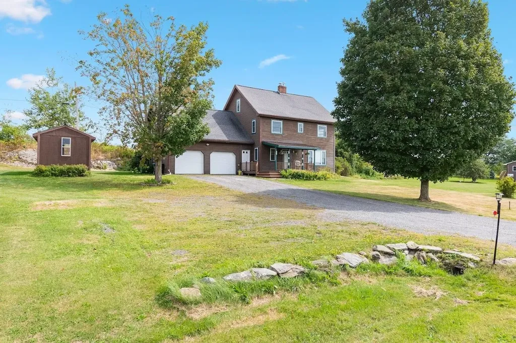 25 Snowcrest Road Fairfax VT 05454