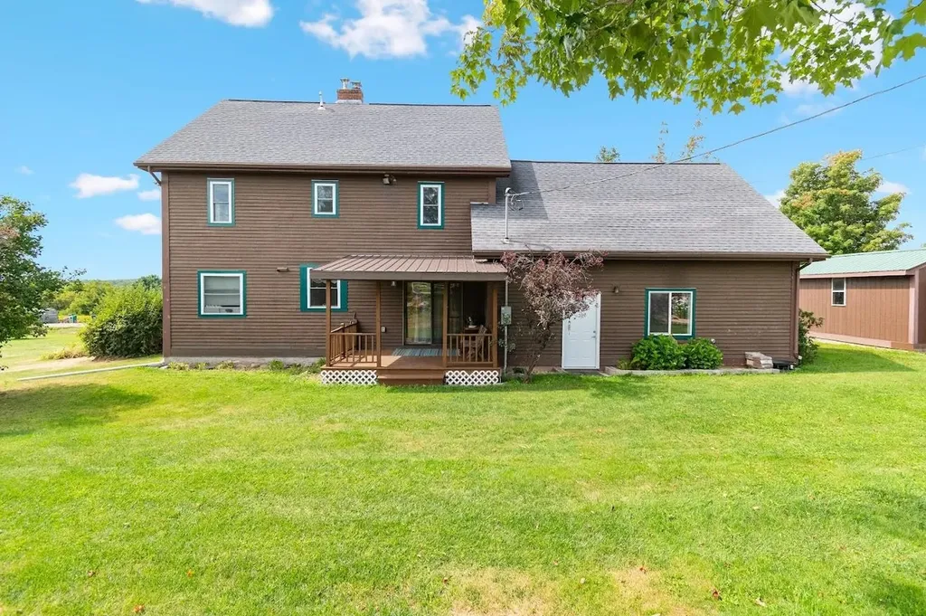 25 Snowcrest Road Fairfax VT 05454