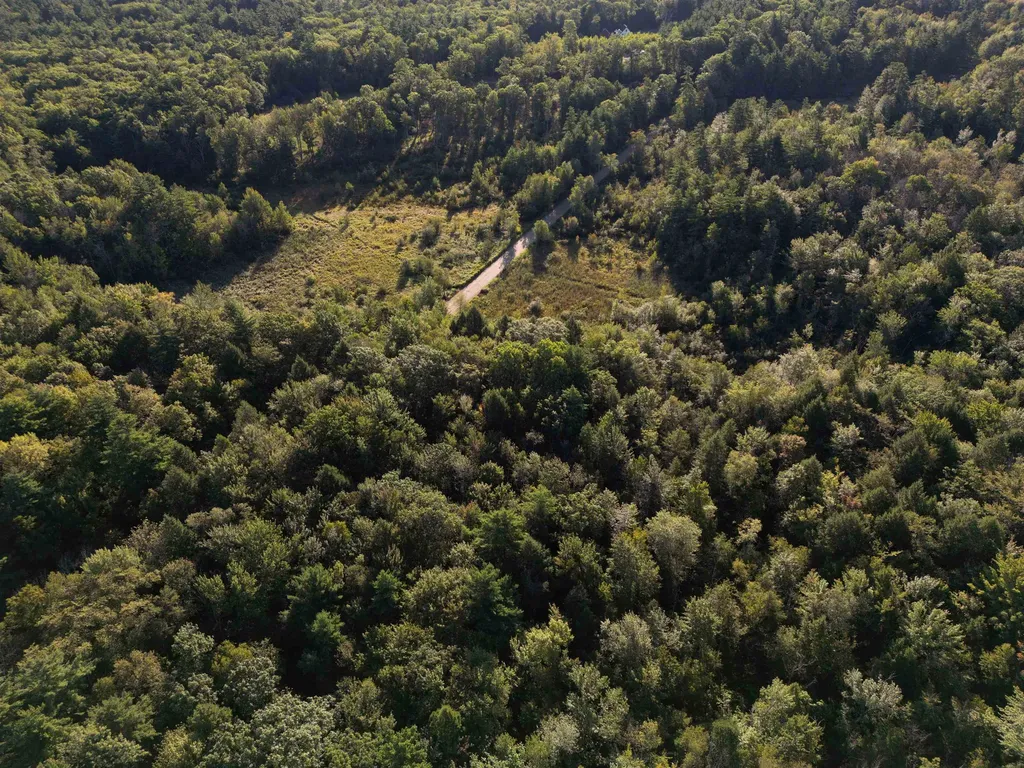 008-043-000 School House Road Francestown NH 03043