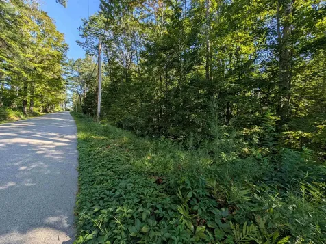 008-043-001 School House Road Francestown NH 03043