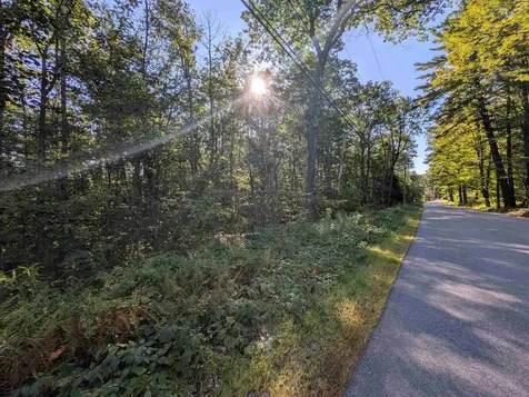 008-043-001 School House Road Francestown NH 03043