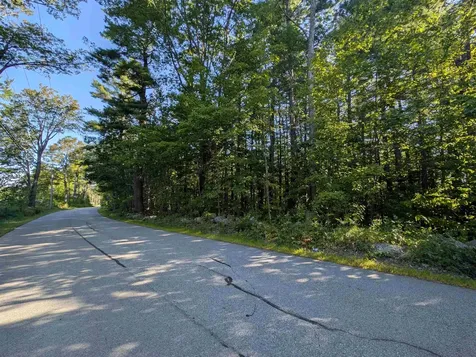 008-043-001 School House Road Francestown NH 03043