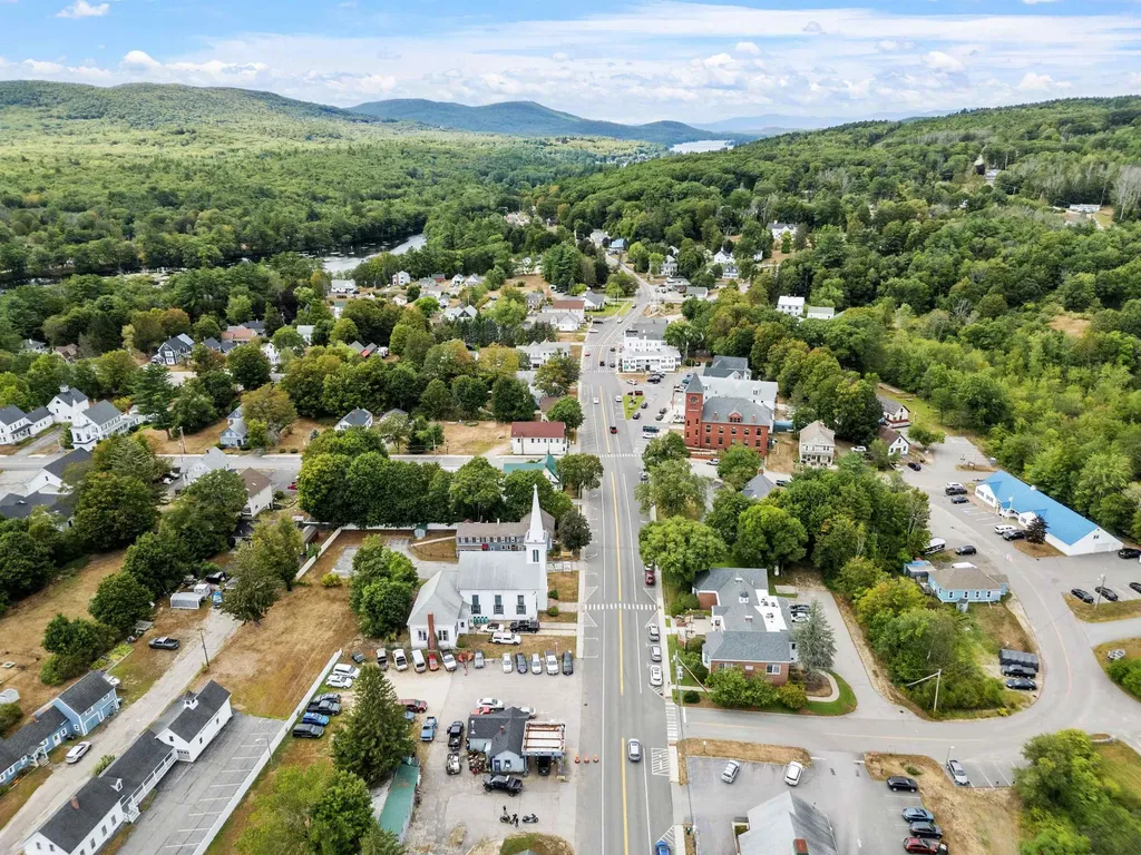 19 Depot Street Alton NH 03809