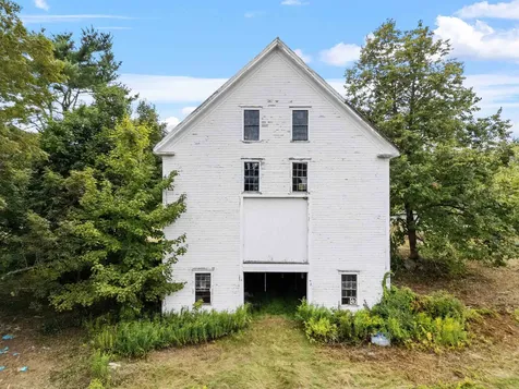 19 Depot Street Alton NH 03809