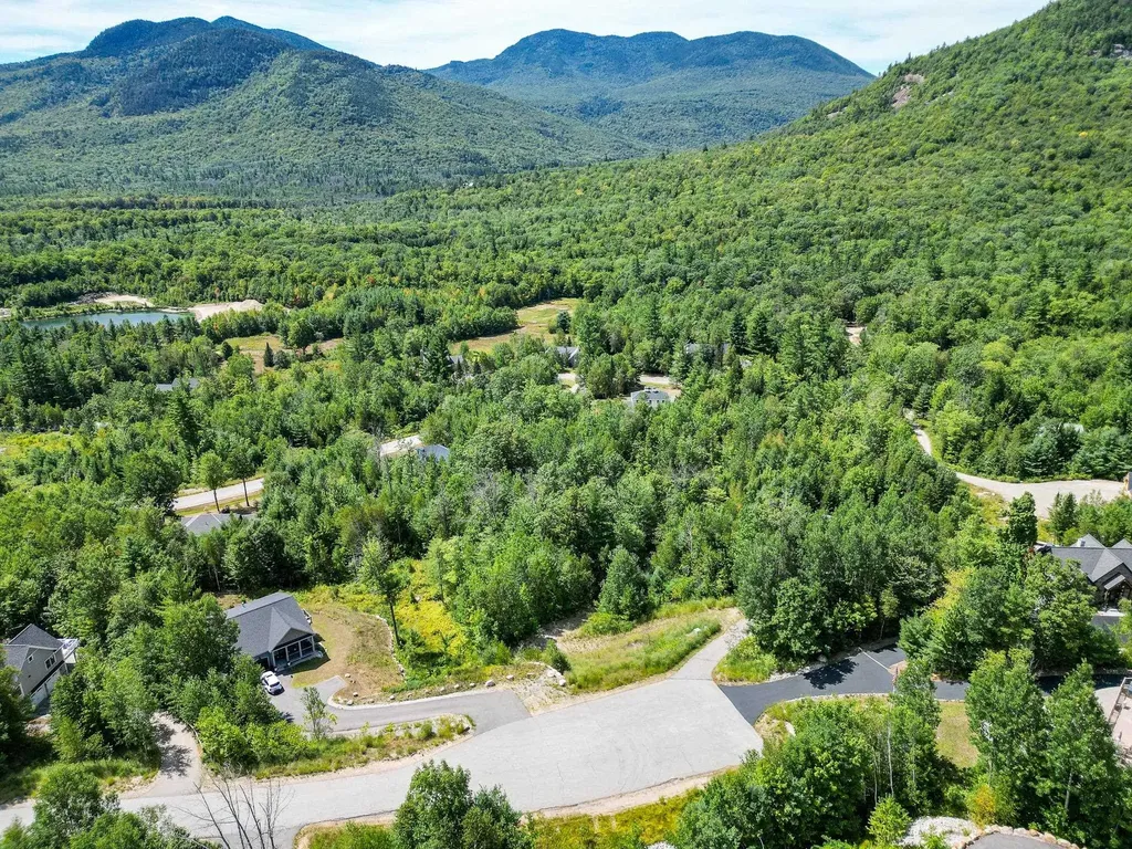 Parker Ridge Road Bartlett NH 03812