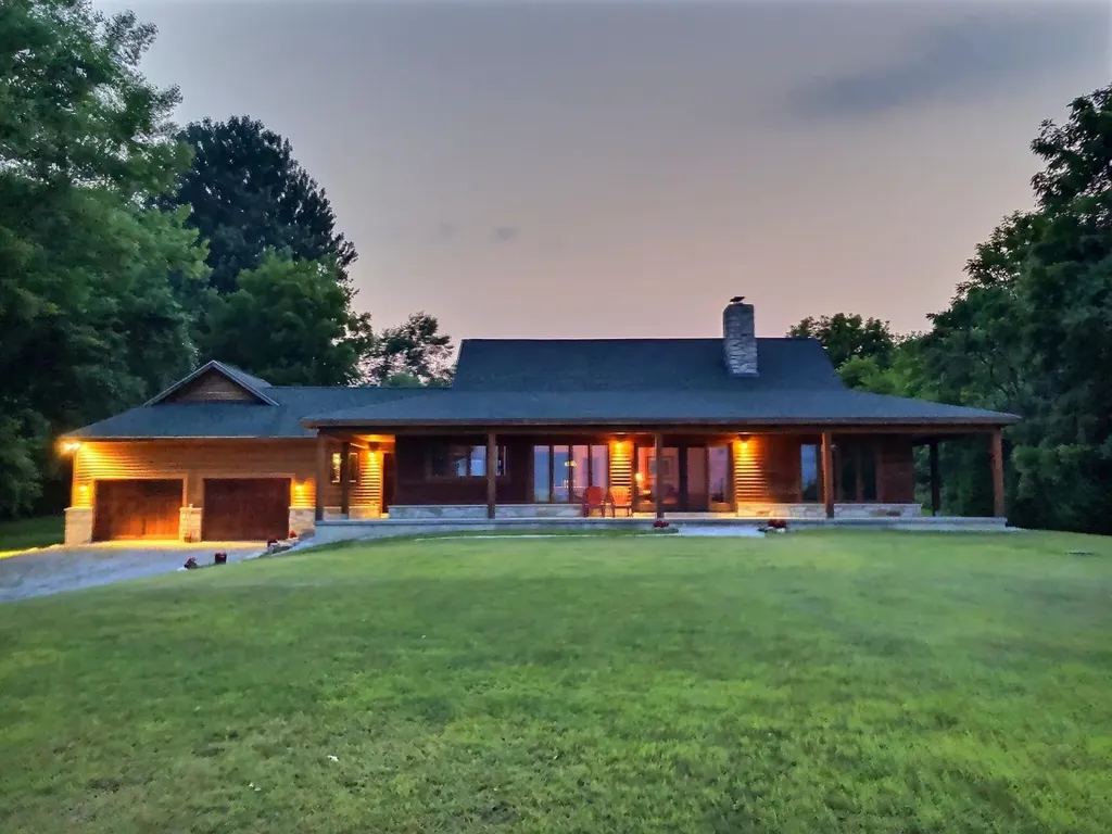 1099 E Shore Road Isle La Motte VT 05463