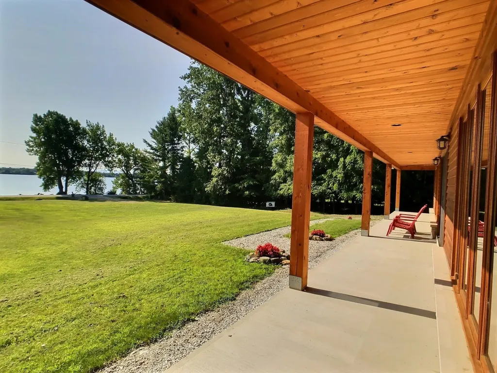 1099 E Shore Road Isle La Motte VT 05463