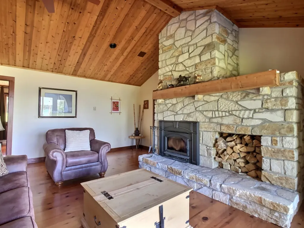 1099 E Shore Road Isle La Motte VT 05463