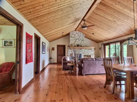1099 E Shore Road Isle La Motte VT 05463