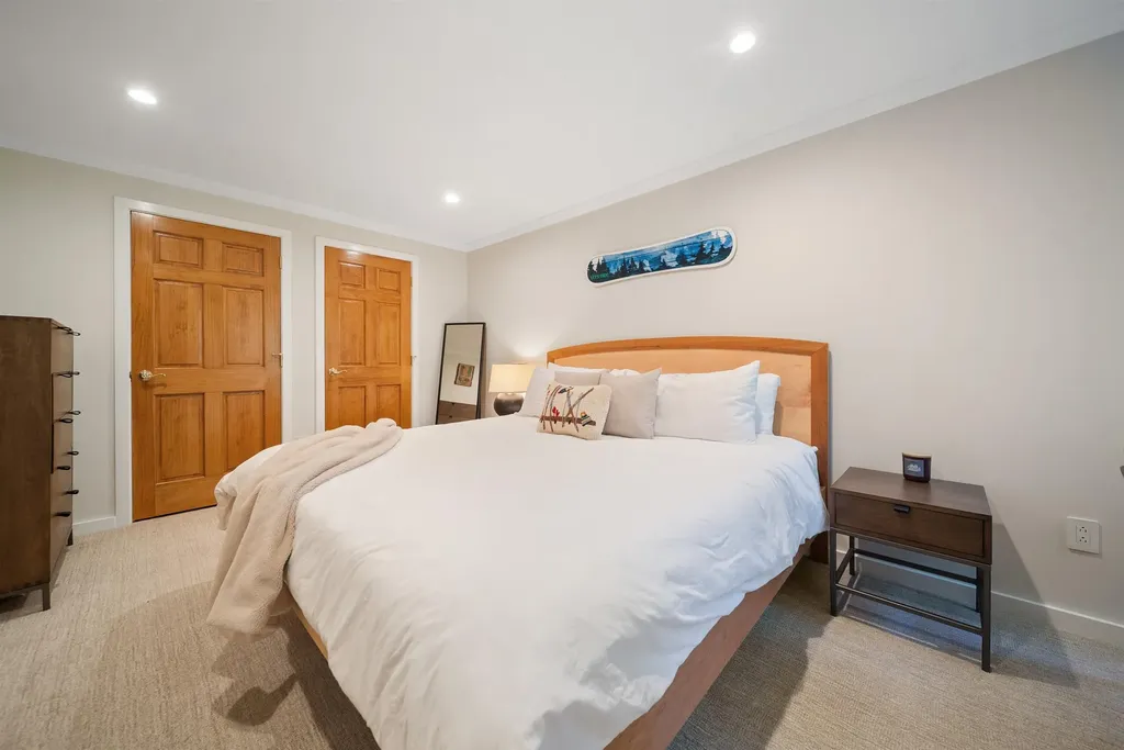 8 East Birch Road Stratton VT 05155