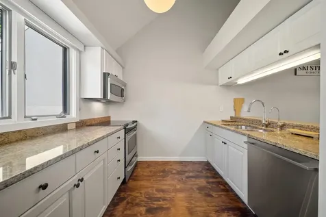 8 East Birch Road Stratton VT 05155