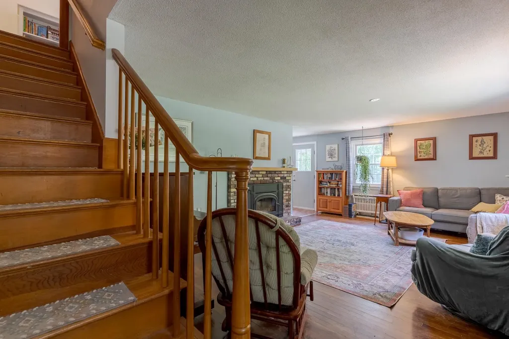 15 Allens Avenue Lee NH 03861