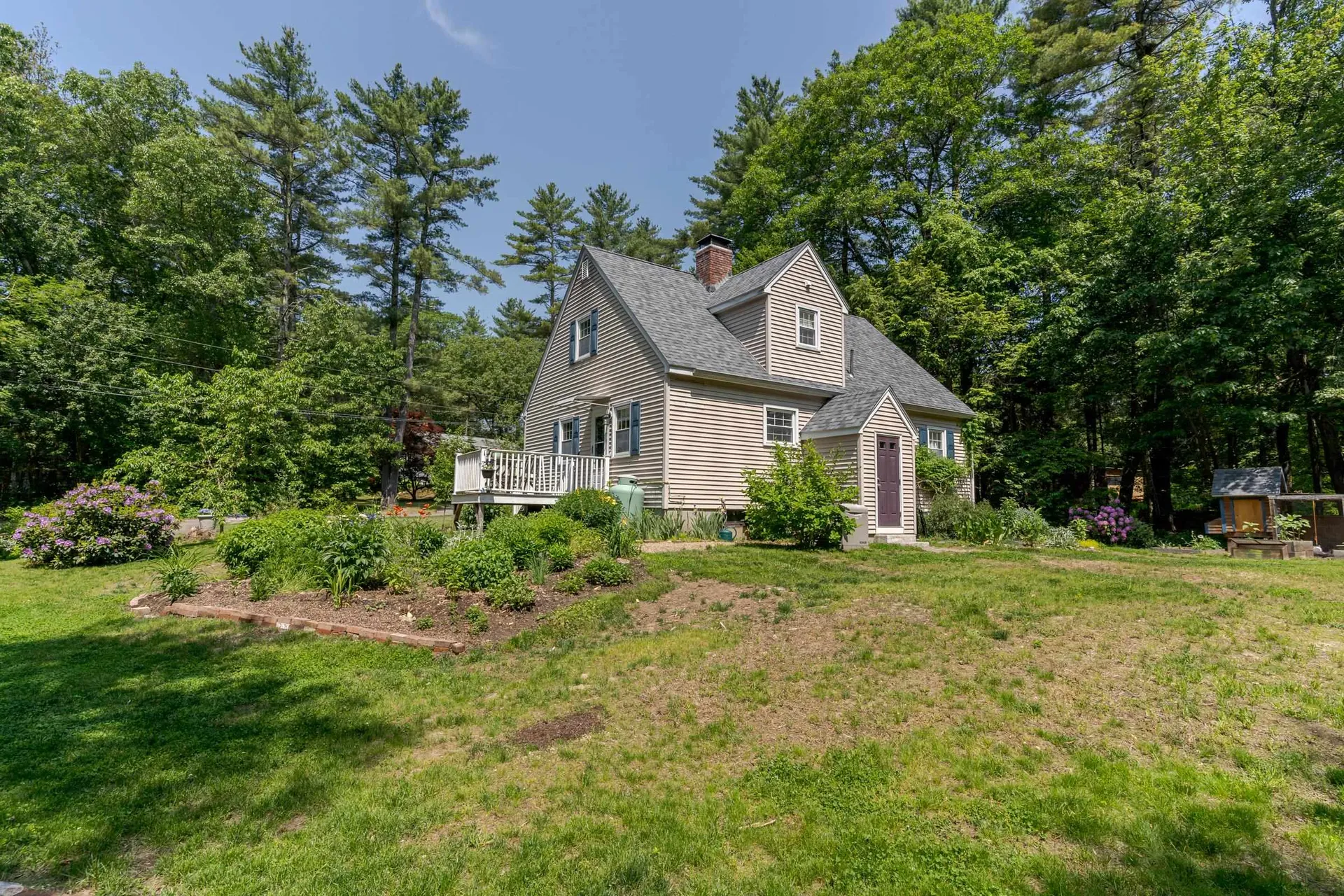 15 Allens Avenue Lee NH 03861