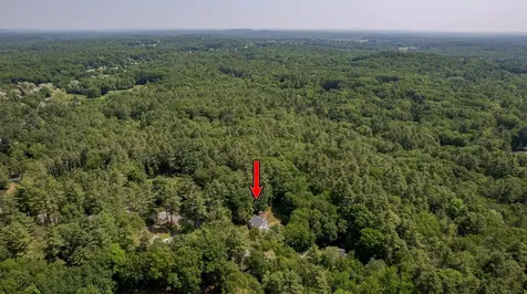 15 Allens Avenue Lee NH 03861