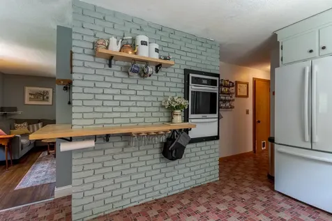 15 Allens Avenue Lee NH 03861