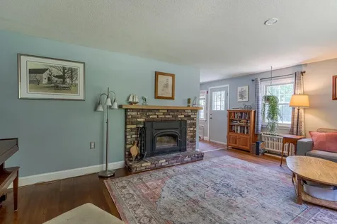 15 Allens Avenue Lee NH 03861