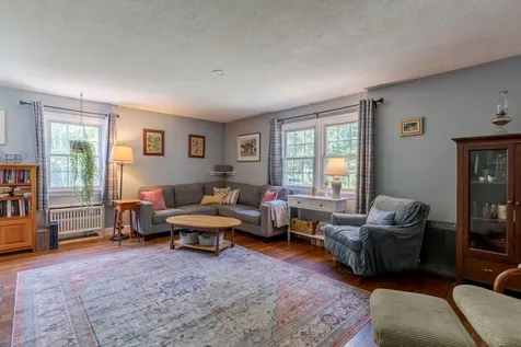 15 Allens Avenue Lee NH 03861