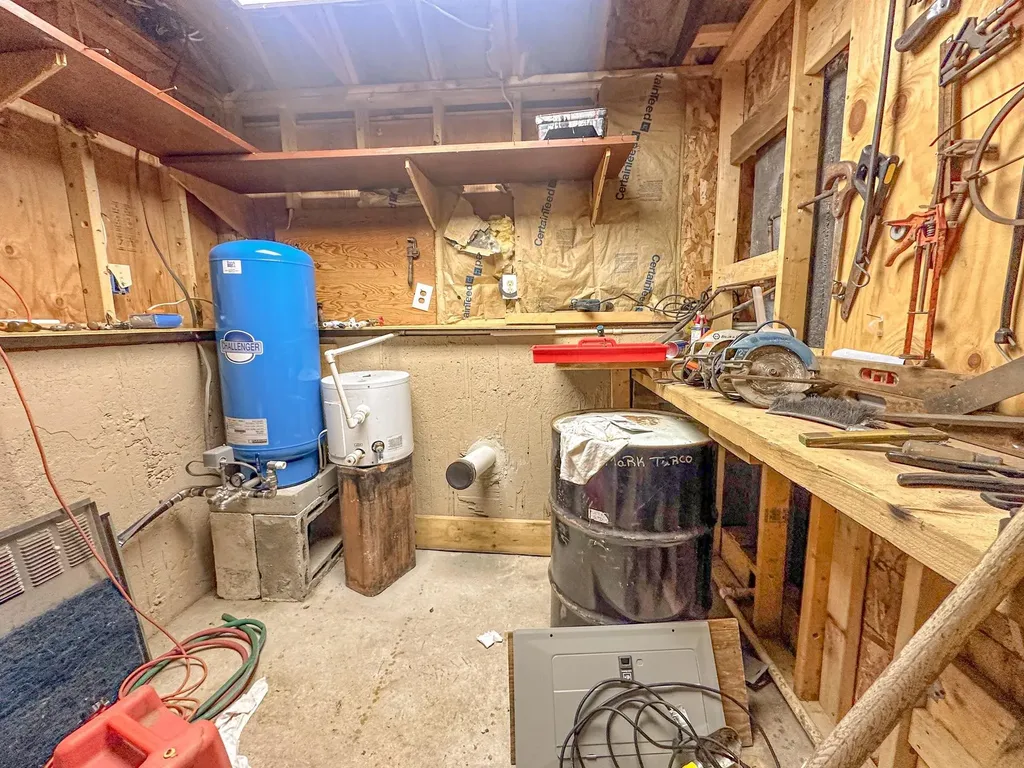 11 Sharon Lane Mount Holly VT 05758