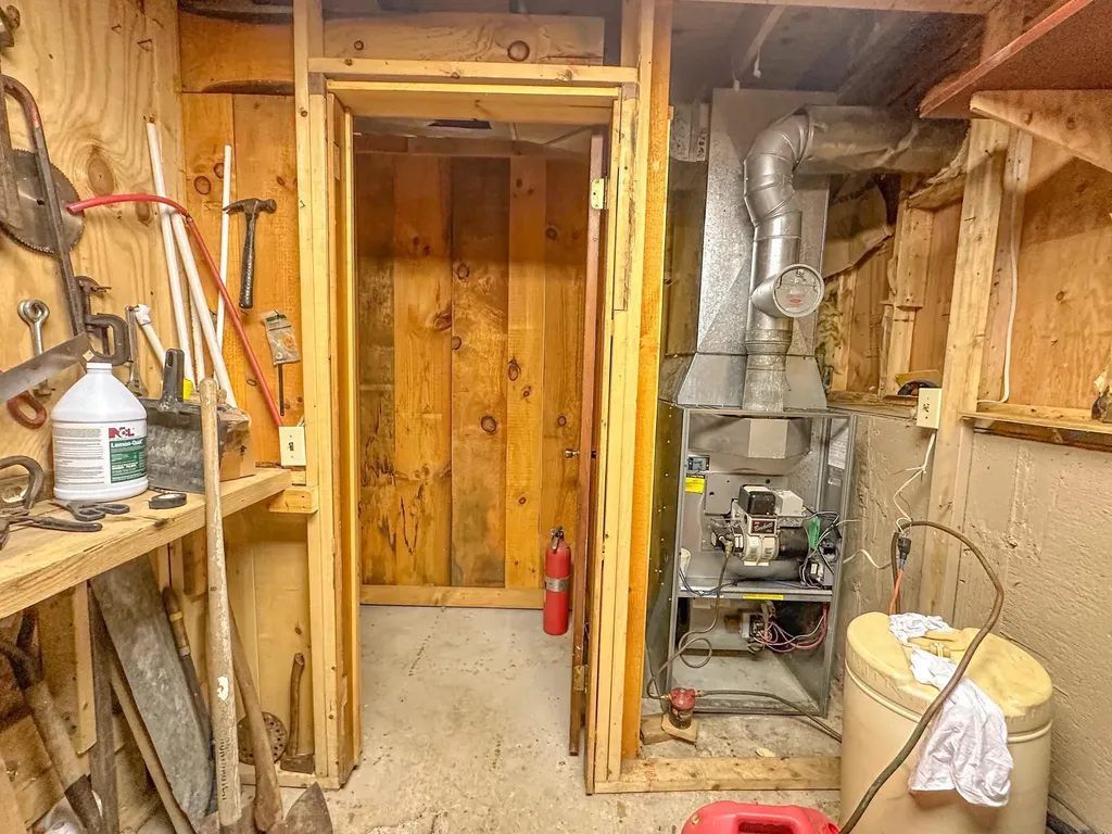 11 Sharon Lane Mount Holly VT 05758