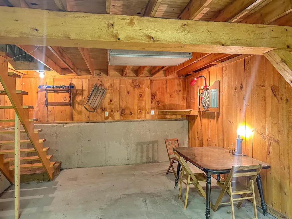 11 Sharon Lane Mount Holly VT 05758