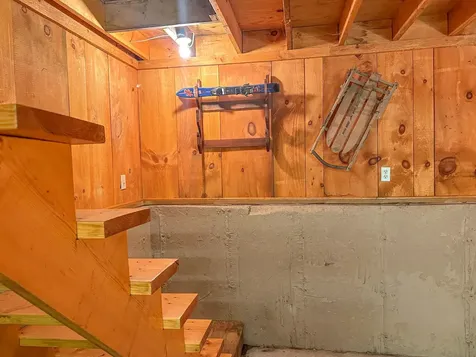 11 Sharon Lane Mount Holly VT 05758