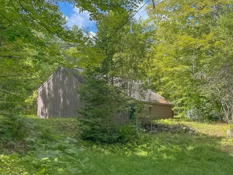 11 Sharon Lane Mount Holly VT 05758