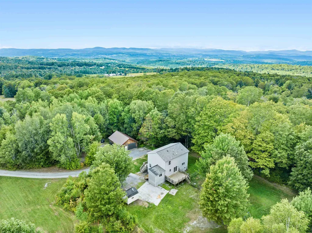 201 Gonyeau Road Plainfield VT 05667
