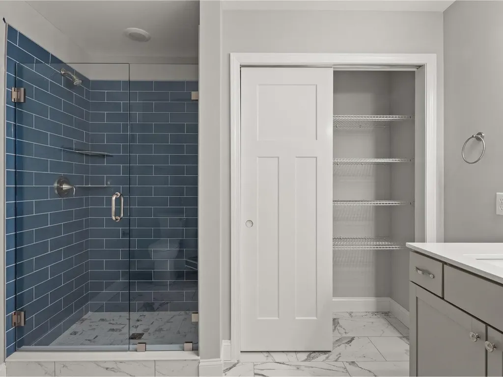 76 Daniel Drive South Burlington VT 05403