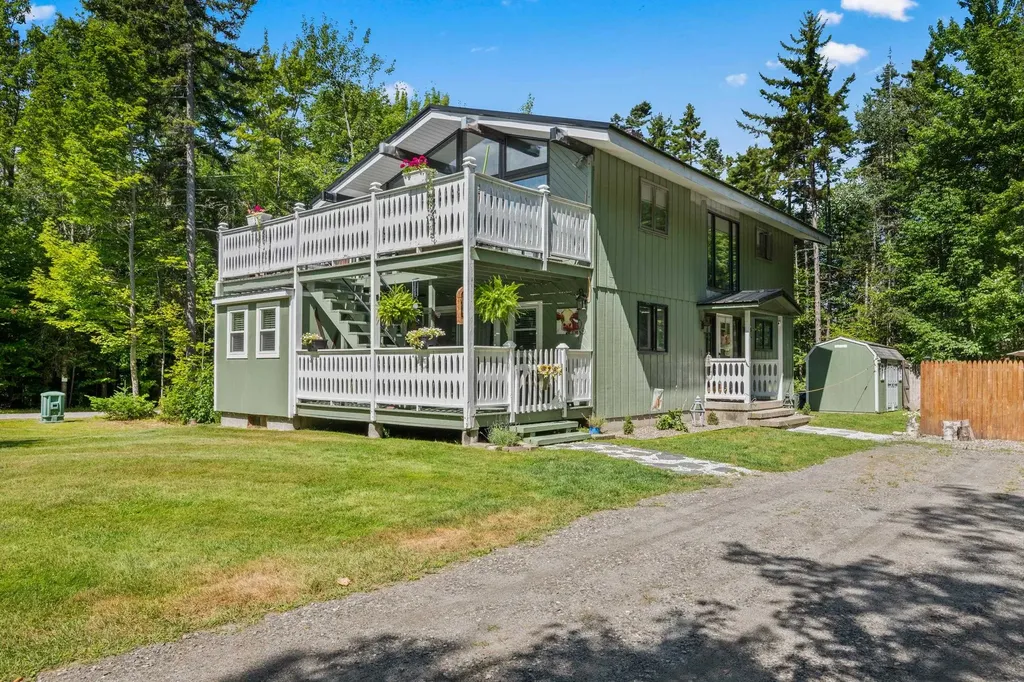 95 Noyes Street Bethlehem NH 03574