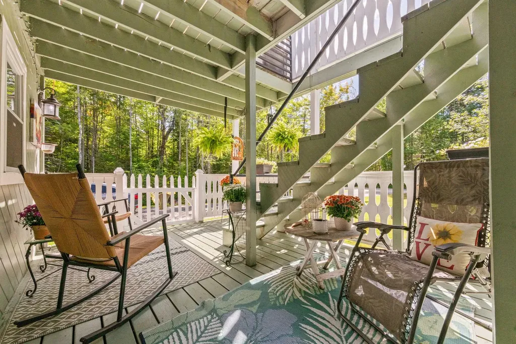 95 Noyes Street Bethlehem NH 03574